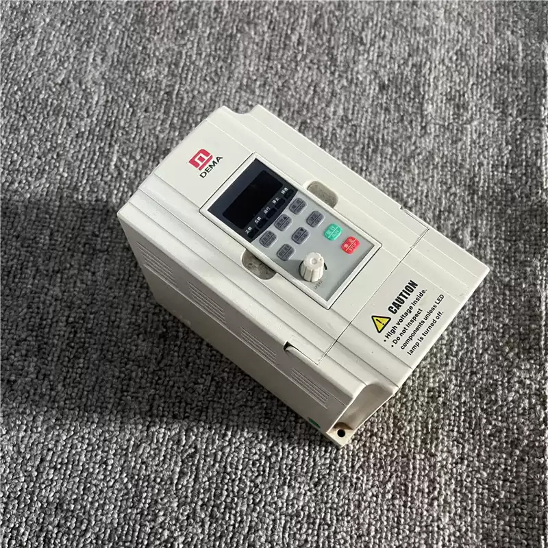 D5M-0.75S2-1A 220V DEMA Wechselrichter Lager Spot lvds Online-Einkauf aus einer Hand