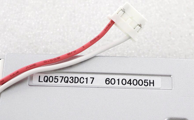 LQ057Q3DC17 a-Si TFT-LCD-Panel 5,7