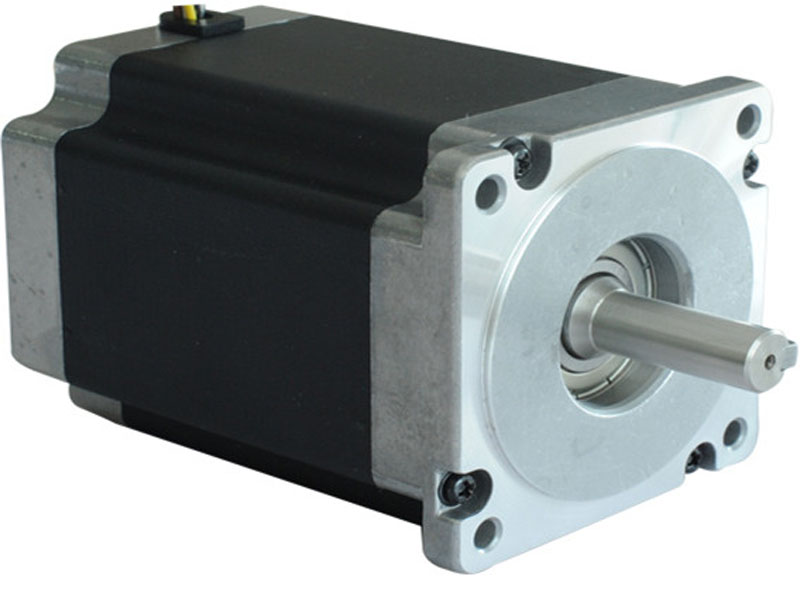 Possibly Manufacturer NEMA 90HS45-65 1.8 degrees 3.2 amp