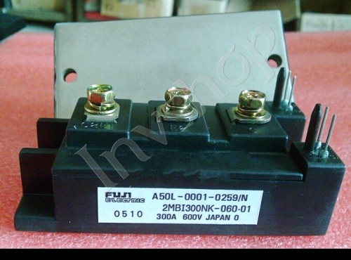 NEW 2MBI300NK-060 2MBI300NK060 FUJI MODULE