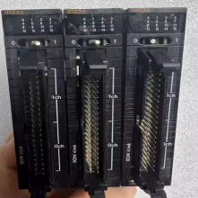 Eingangsmodul omron PLC CJ1W-ID233