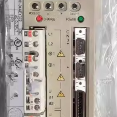 SGDH-04AEY372 Yaskawa servo drive