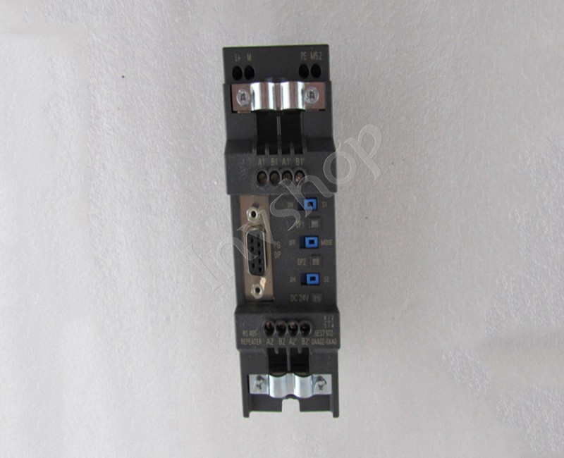 Original brand new 6ES7 972-0AA02-0XA06ES7972-0AA02-0XA0 repeater