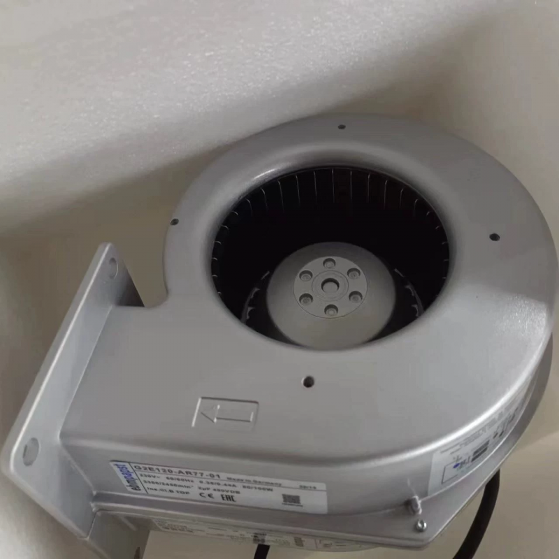 new ORIGIANL ebmpapst G2E120-AR77-01 Centrifugal fan 230v good condition