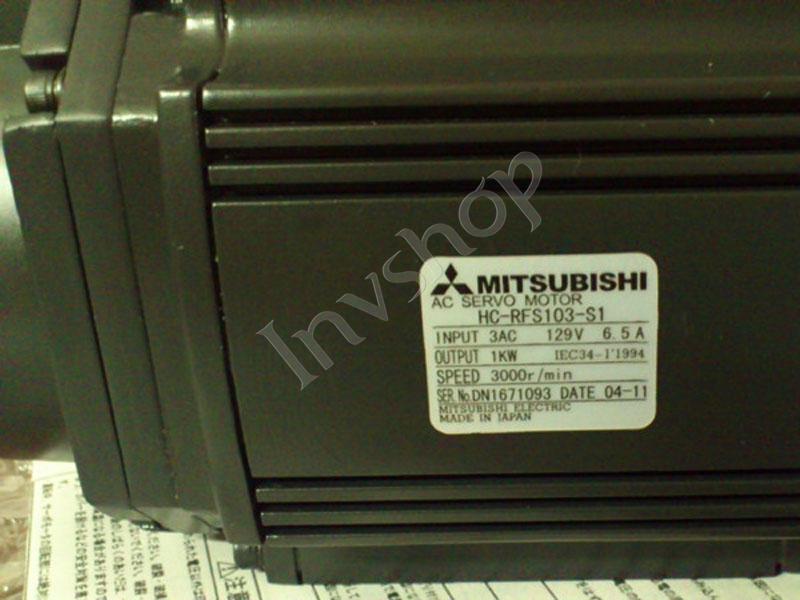 New MITSUBISHI servo motor HC-RFS103-S1