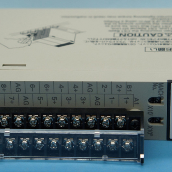 YOKOGAWA DX1006-1-4-2 Temperature recorder