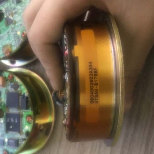 UTSAH-B17BBF YASKAWA Encoder Neu und Original