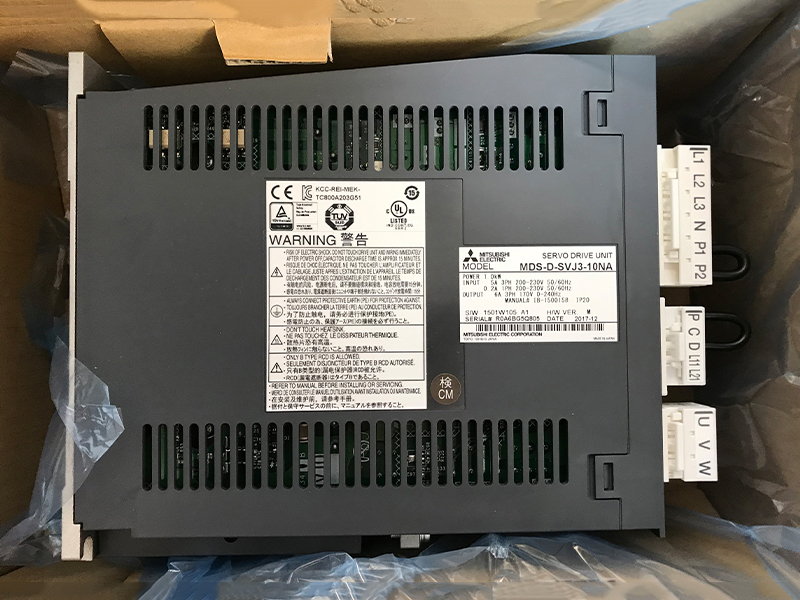 MDS-D-SVJ3-07NA 10NA Mitsubishi servo driver