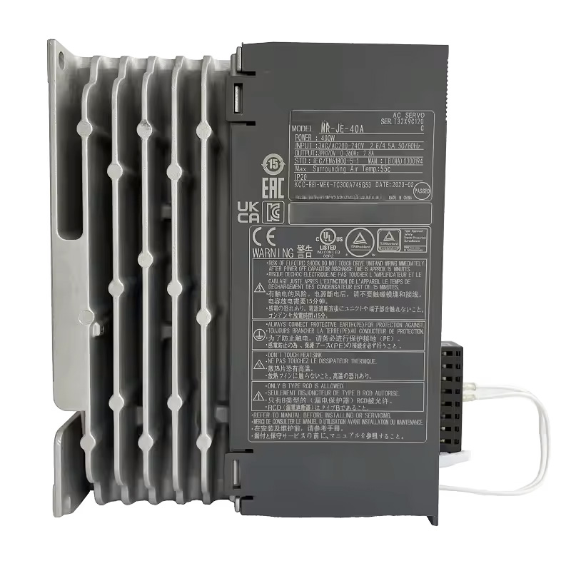 new Mitsubishi MR-JE-40A power source servo drive