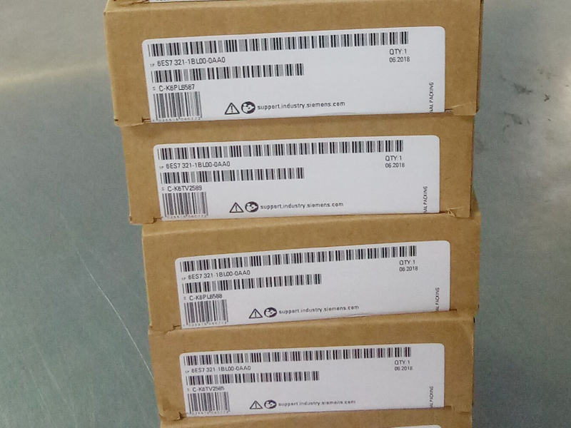 NEW IN BOX SIEMENS DIGITAL INPUT Module 6ES7 321-BL00-0AA0