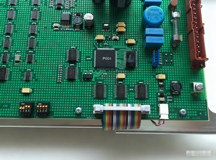 00.783.0053 /01 TFT 10.4 