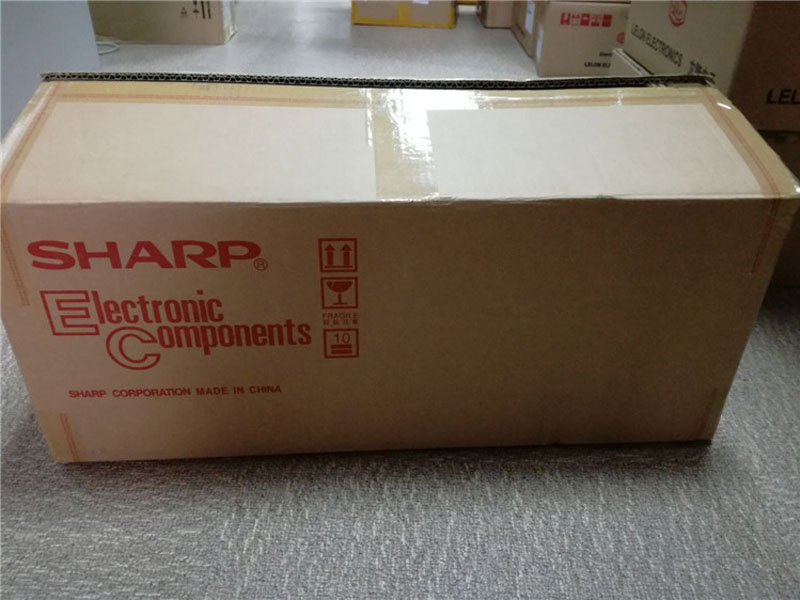 NEW SHARP LQ070K1LX80 7.0
