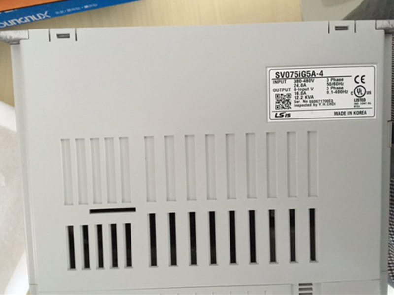 NEUER LS INVERTER 3.7KW 380V SV037iG5A-4