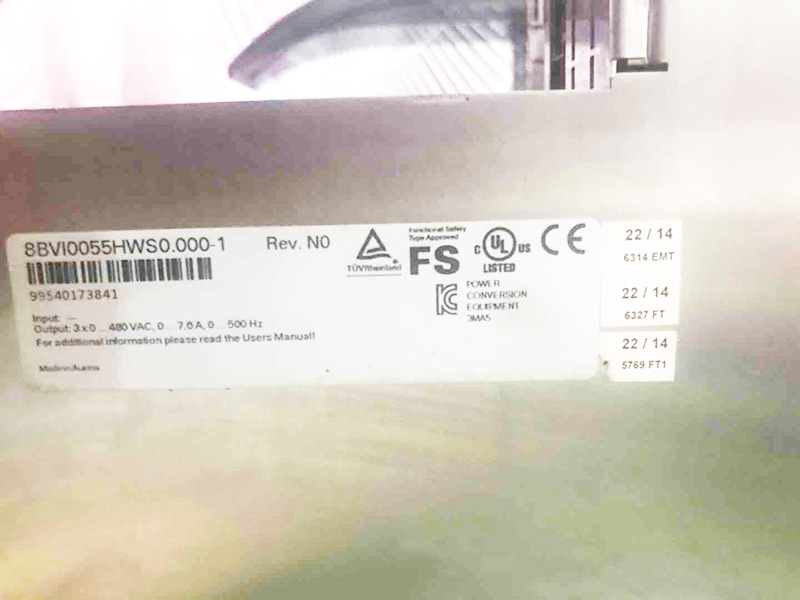 8BVI0055HWS0.000-1 B & R Servoantrieb