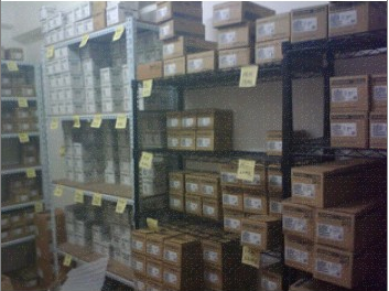 Mitsubishi PLC FX2N-128MT-001