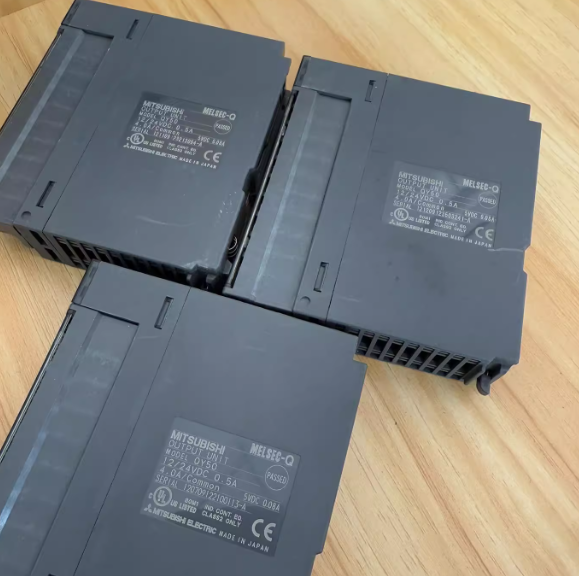 Mitsubishi PLC Q Series Output Module QY50