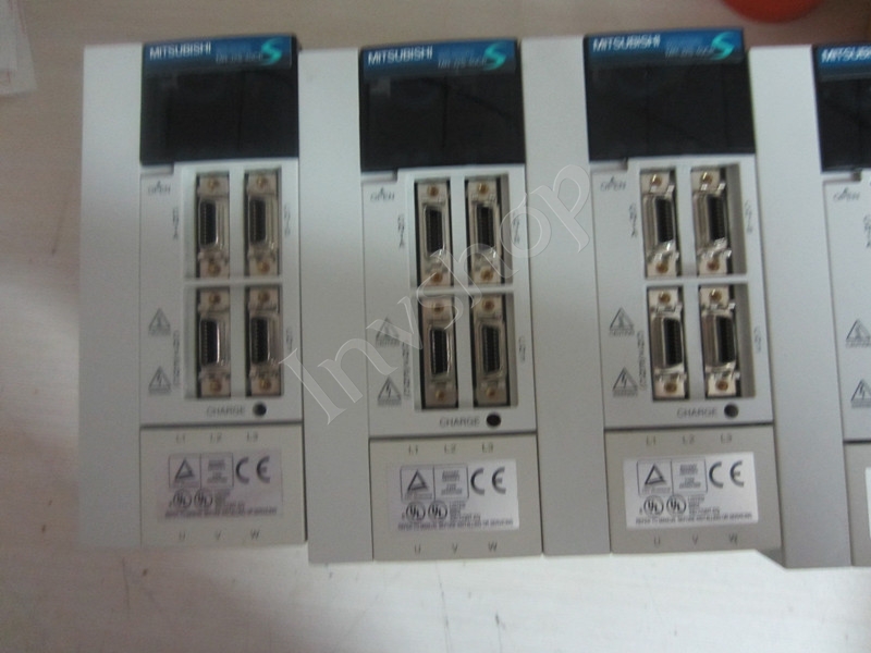 mitsubishi mr-j2s-40cp servo amp