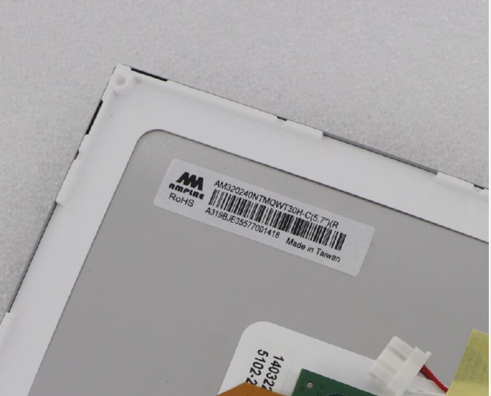 AM320240NTMQWT30H-C AMPIRE 5.7