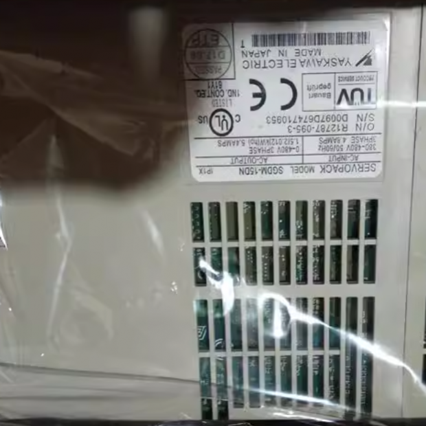 SGDM-15DN Yaskawa servo drive