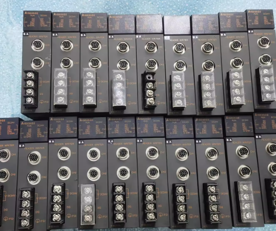 NEU Mitsubishi A1S64TCTTBW-S1 Modul SPS