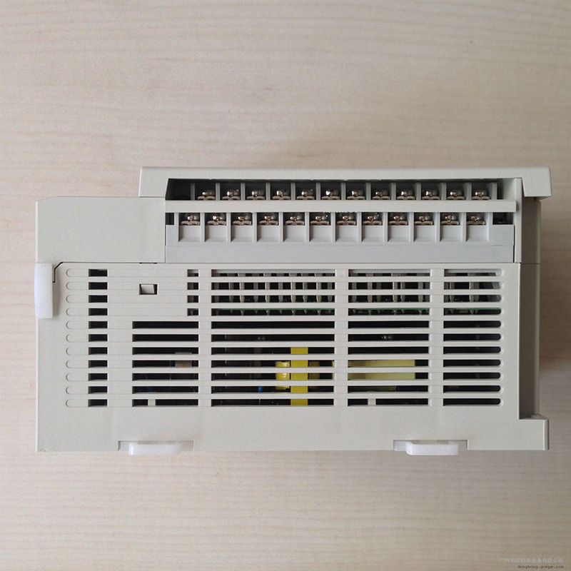 MITSUBISHI SPS FX3U-32MT-DS