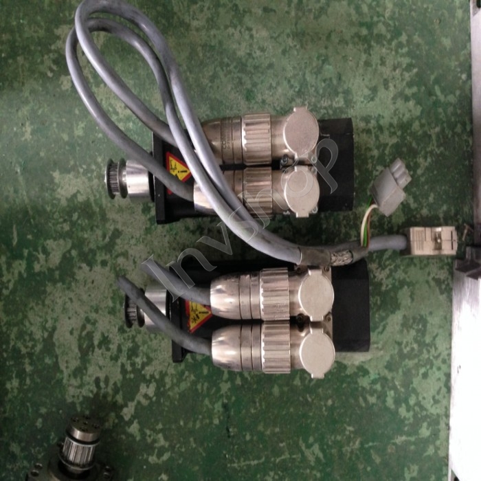 1pc OlH SBL2-0032-30-4-30 USED Motor