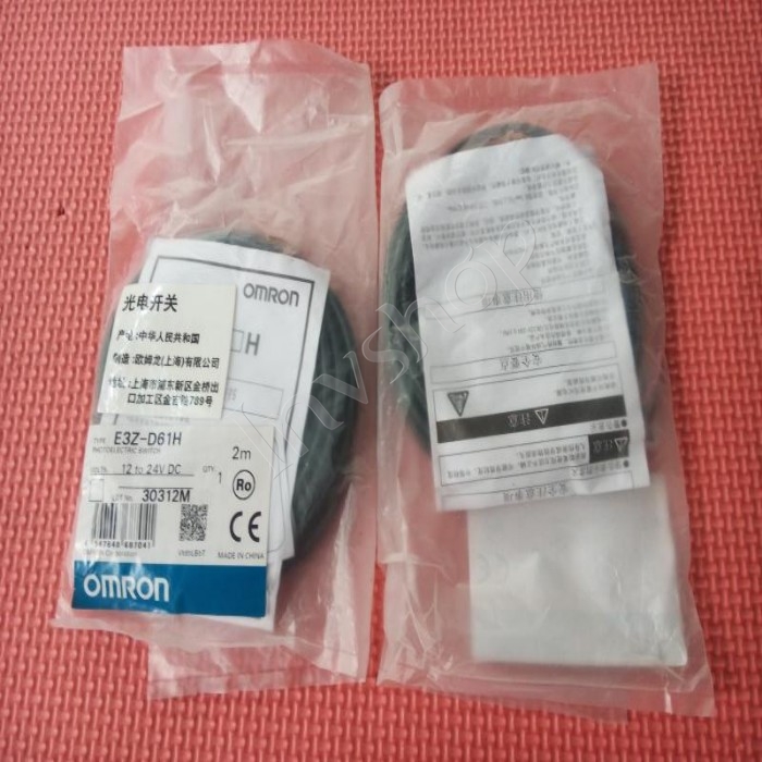 1pc neue e3z-d61h omron sensoren