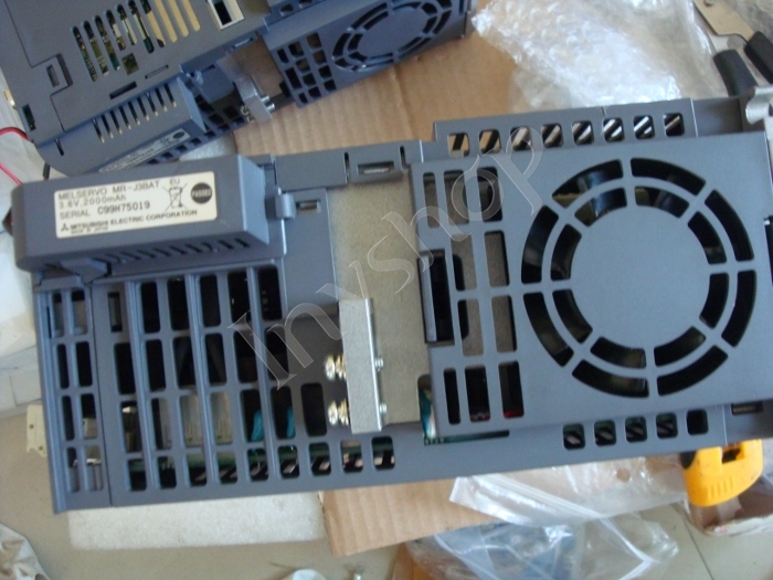 neue xsa-v12373tf schneider sensor