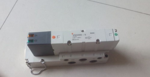 New VQ4200-5 SMC Solenoid valve