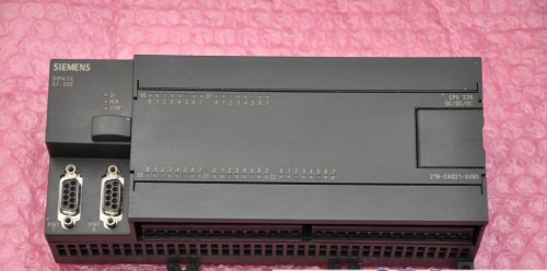 Used 6ES7216-2AD21-0XB0 Siemens PLC
