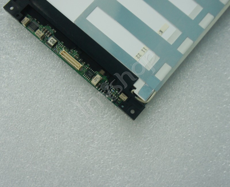 LM185WH1-TLFB 18.5
