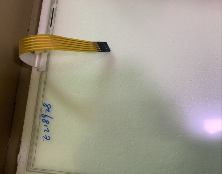 Siemens ELO P/N: E218928 S/N: A09L015781 Touch screen glass