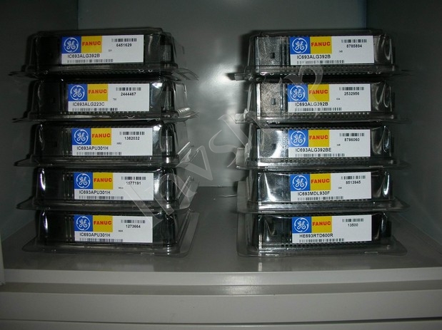 GE FANUC PLC IC693PCM301