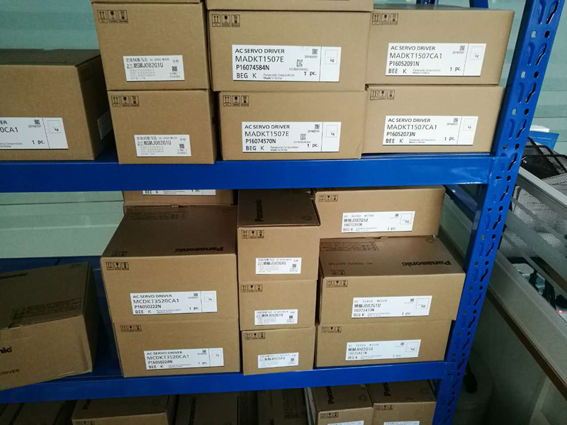 Omron ServoDriver New R88D-WT-150H