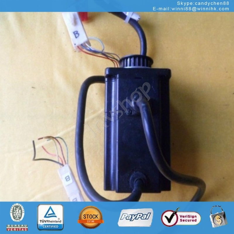 servo motor SGMP-01AWR12 / / 100W Used for Yaskawa 60 days warranty