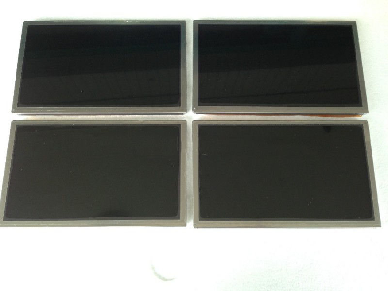 LQ080T5GG01S 8inch Sharp LCD Panel Full color 176.4×99.22 mm Active Area