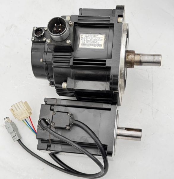 SGMJV-08ADE6S YASKAWA SERVO MOTOR