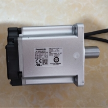 NEW Panasonic A6 series 0.75KW AC SERVO MOTOR MHMF082L1U2M