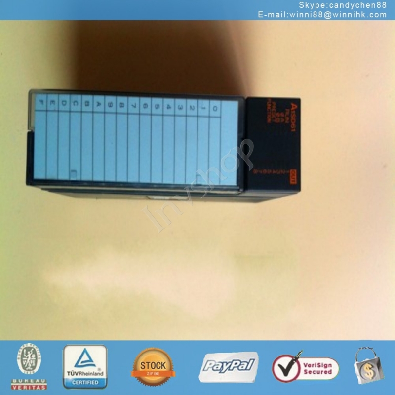 The 95 original new moxa Ethernet switch EDS-205