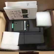 6SE6420-2UC22-2BA1 Siemens MM420 2.2kW frequency converter