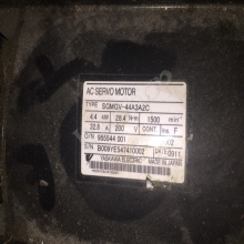 Motor Yaskawa SGMGV-44A3A2C USED