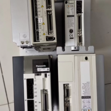 1 PC Yaskawa SGMAH-A8A1A-YR11 USED servo motor