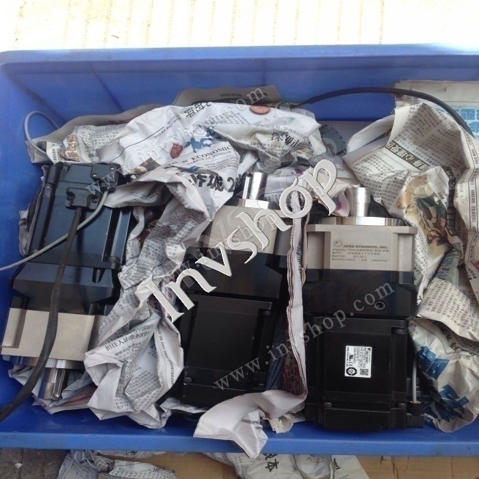 sgdv-5r5a01a0002 + sgmjv-08aaa61 yaskawa verwendet