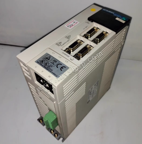 MRJ2S-100B New MITSUBISHI servo driver amplifier