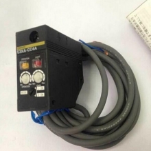 in kasten neue e3xa-cc4a omron plc