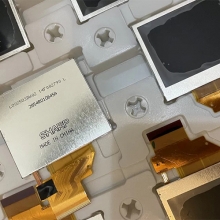 LQ025Q3DW01 in stock Sharp 2.5 inch 320*240 LCD screen