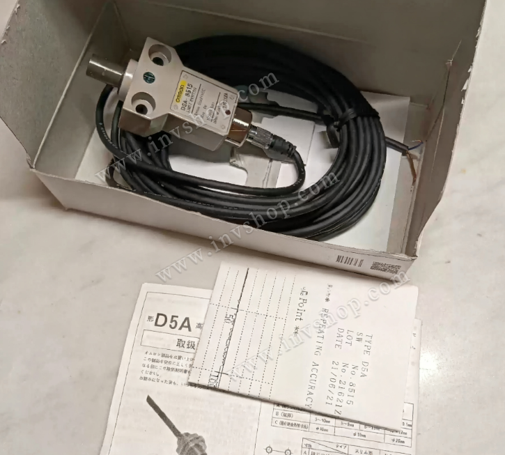 NEW D5A-8515 Omron limit switch