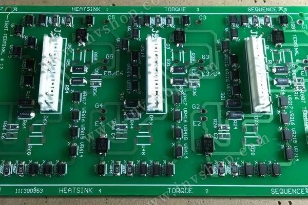Neues und Original AB PF700 Antriebsmodul Schutzboard 349896-A02
