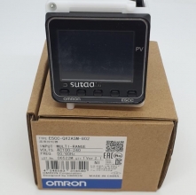 New Omron E5CC-QX2ASM-802 100-240VAC Temperature Controller