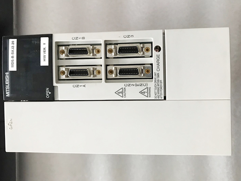 NEW in box Mitsubishi 2KW AC SERVO DRIVE MDS-B-SVJ2-20